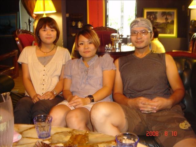1205323824.jpg